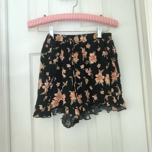 American Eagle Floral Print Shorts